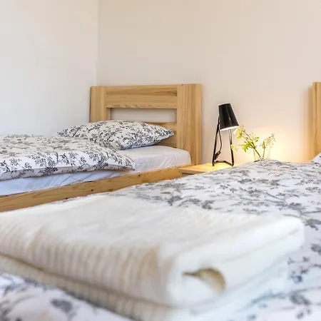 Apartament Diago *